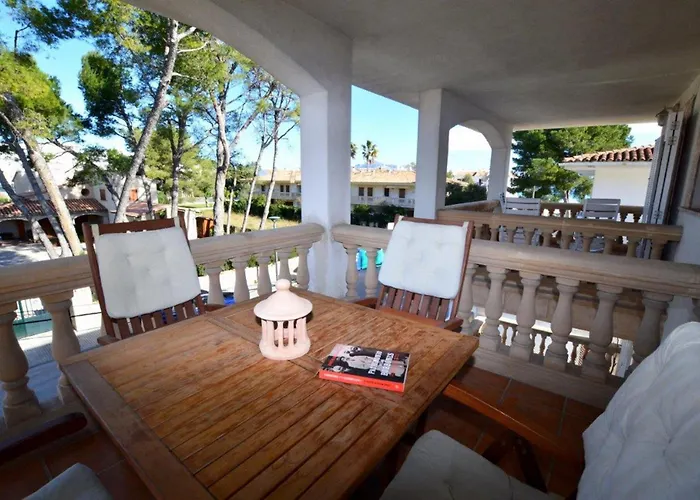 Bonito Apartamento Con Terraza En Puerto De Alcudia
